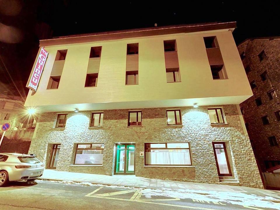 Hotel Guineu Pas De La Casa Exterior foto